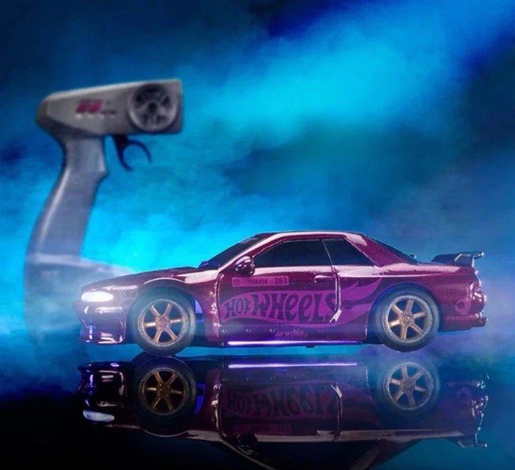 Mattel RC/RLC 1:64 Radio Controlled Nissan Skyline R32 Pandem Vehicle